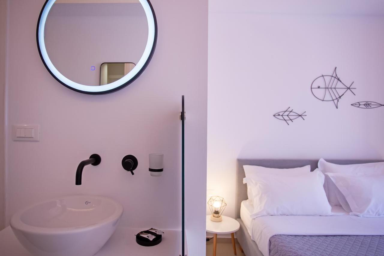 The Lavish Suite