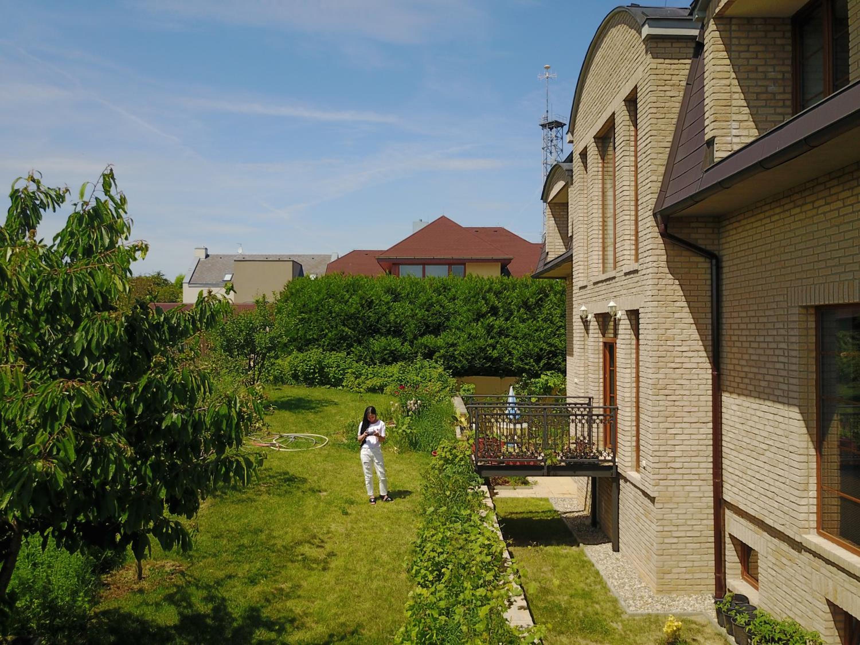 Villa Homestay Nad Helmrovkou