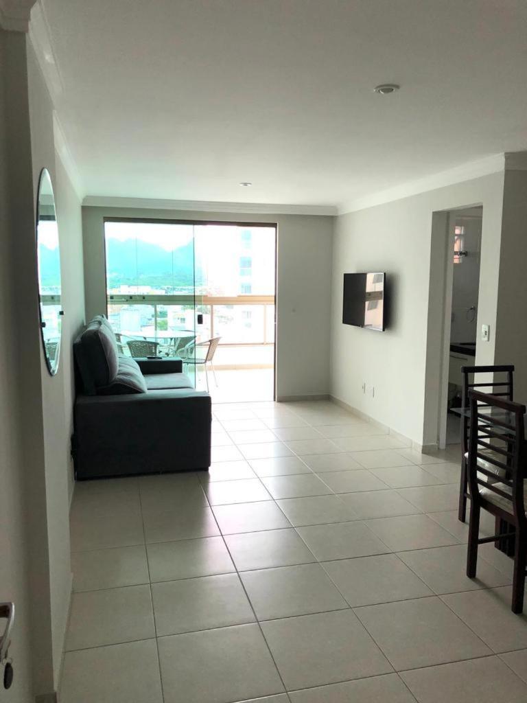 Apartamento para temporada na Praia do Morro - ED GRAAL