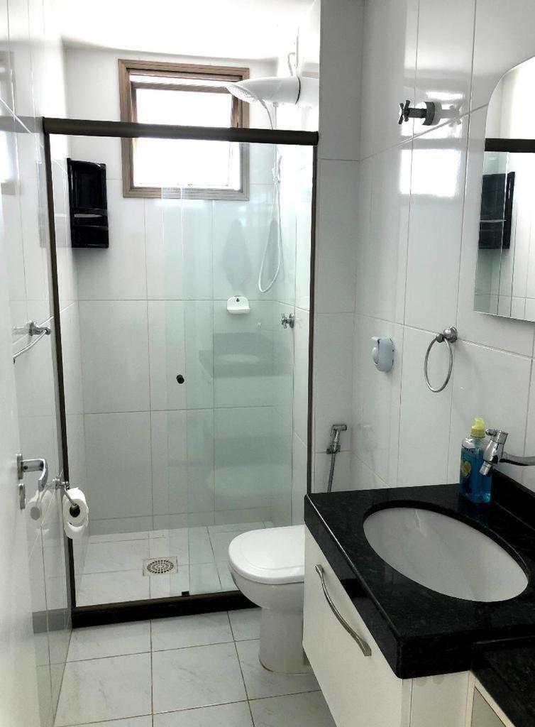 Apartamento para temporada na Praia do Morro - ED GRAAL