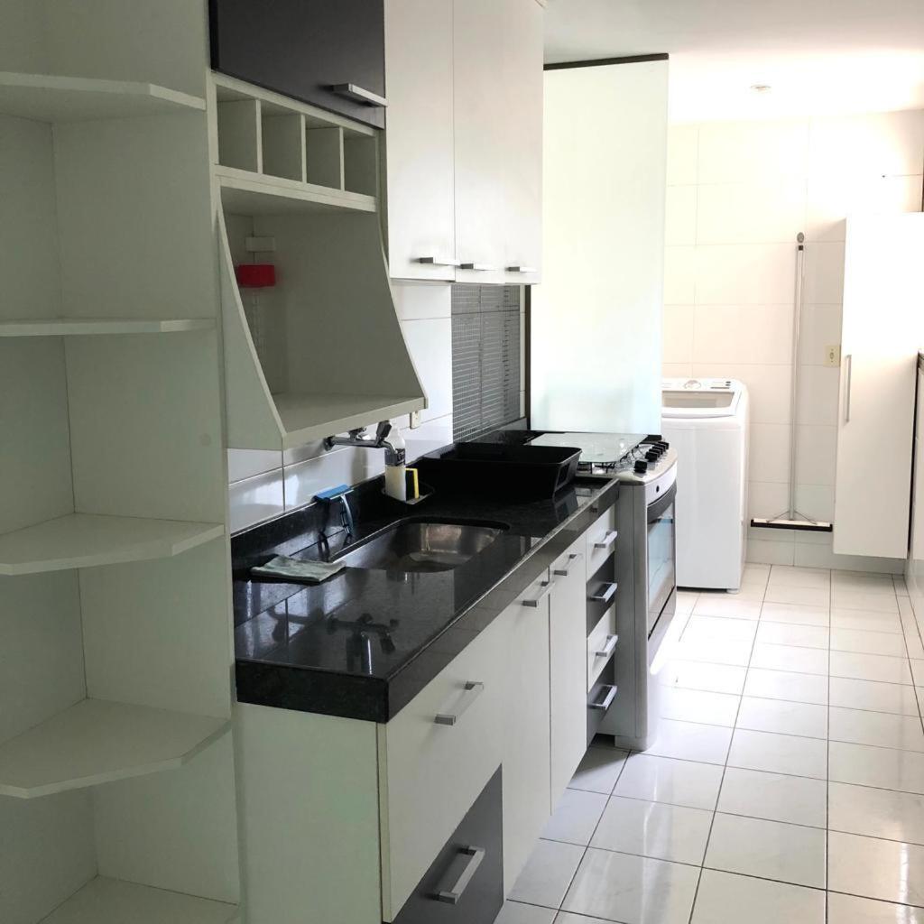 Apartamento para temporada na Praia do Morro - ED GRAAL