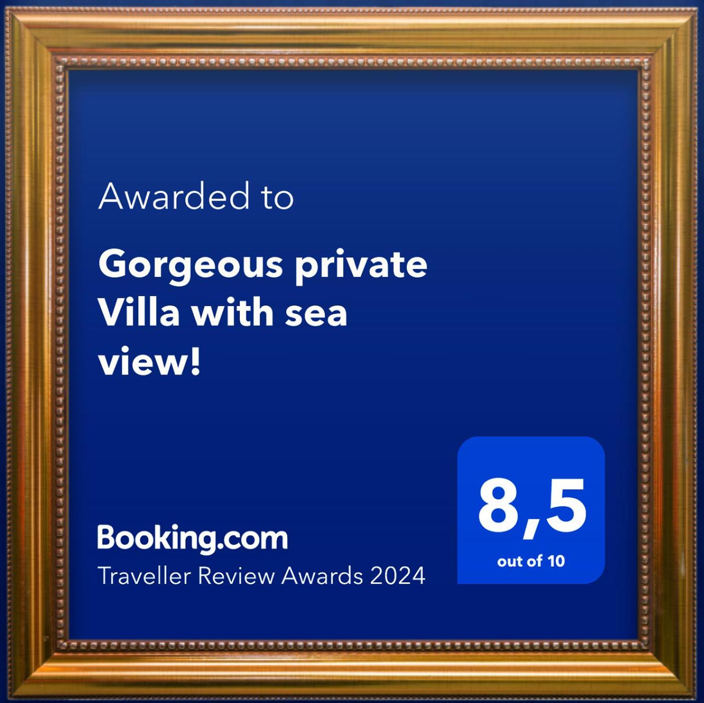 Gorgeous private Villa with sea view! view 5
