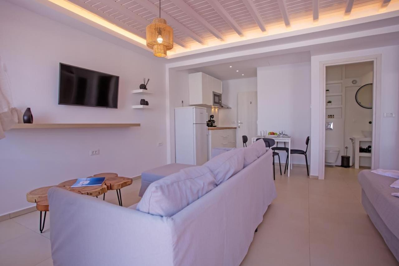 The Lavish Suite