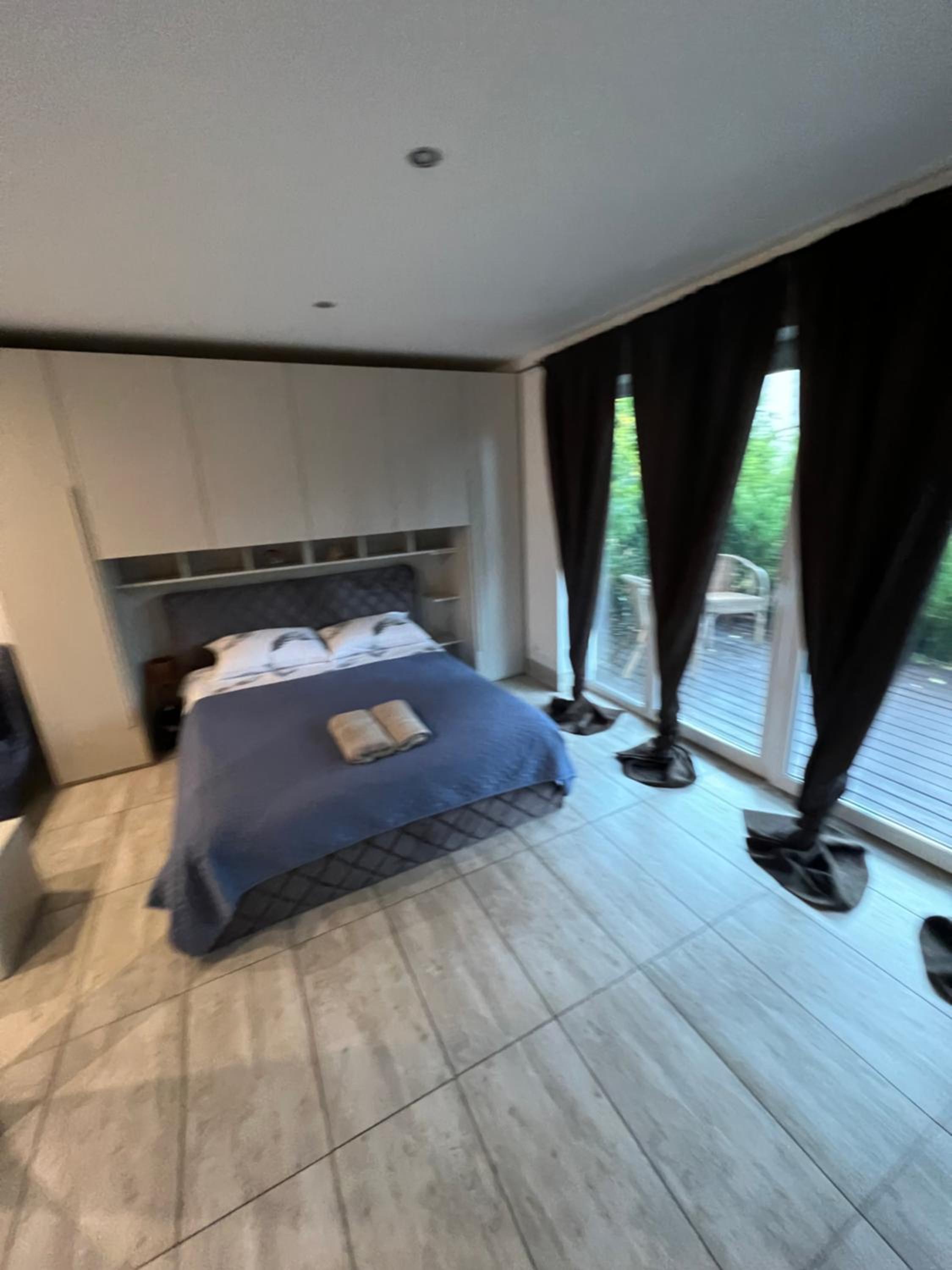 HELLO House view 5