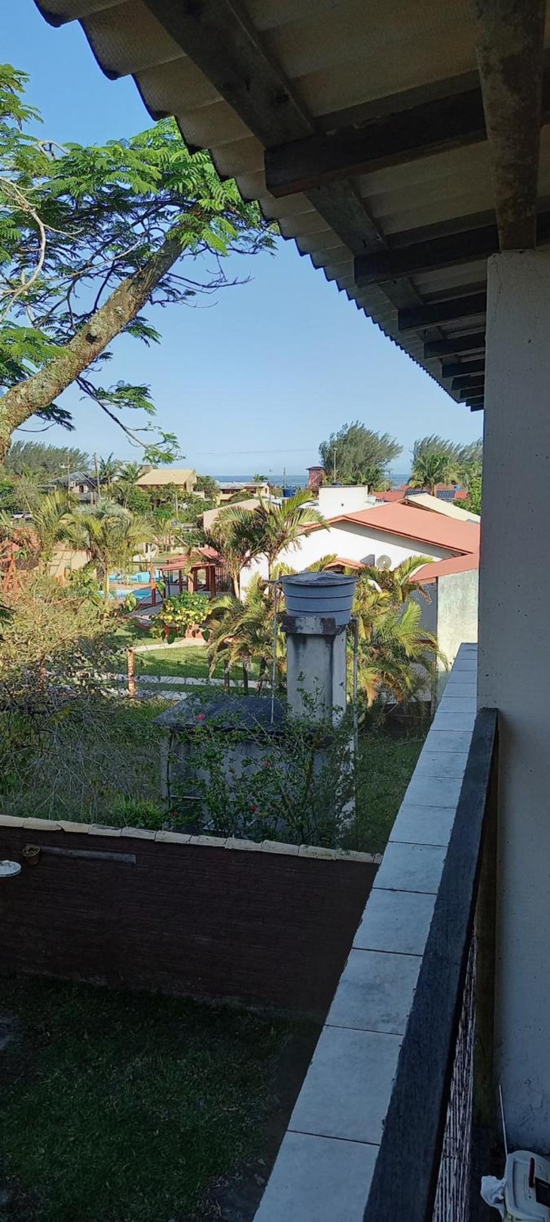 Sobrado com vista profissional do mar