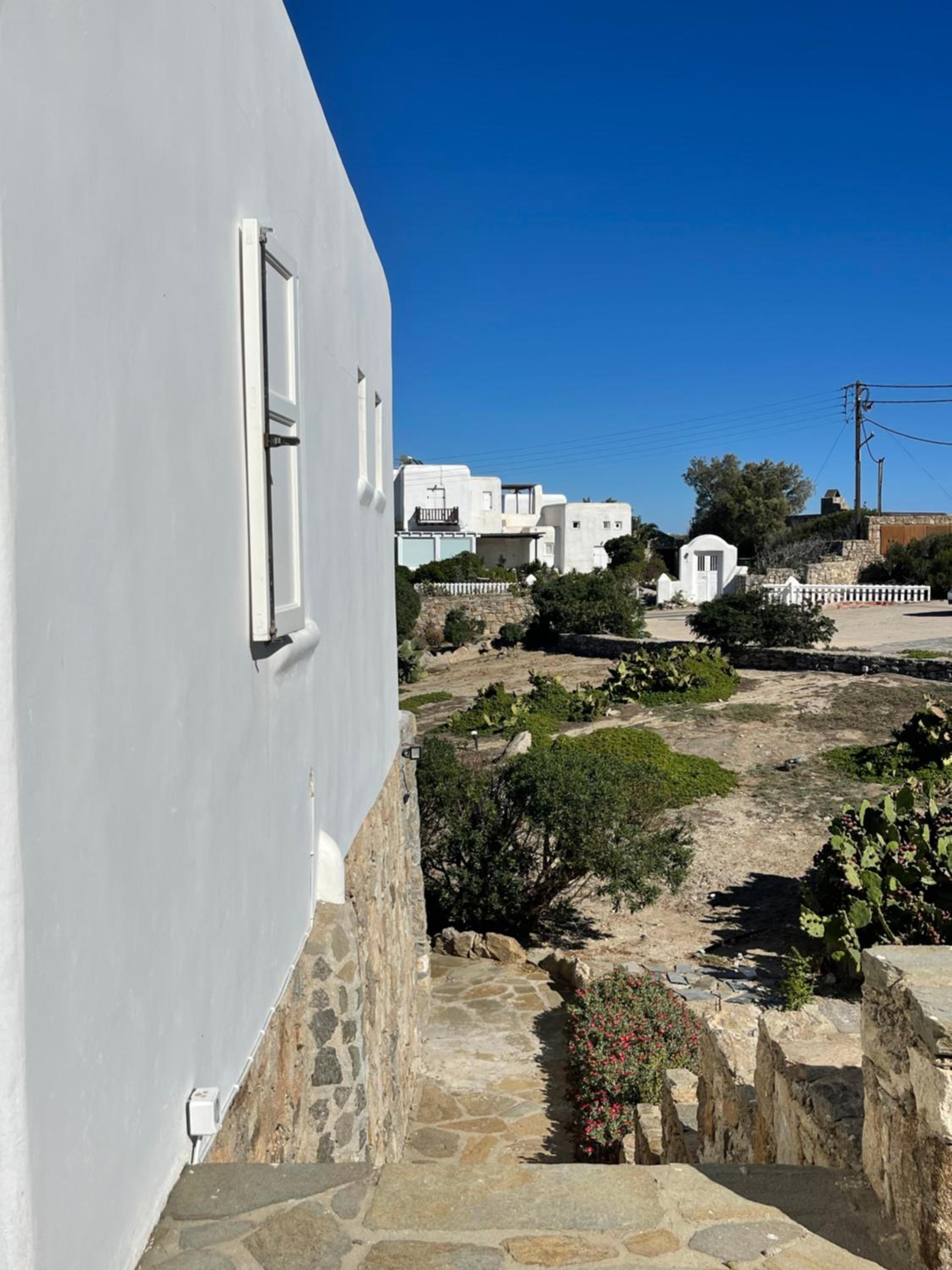 Luxurious Traditional Home photo 4