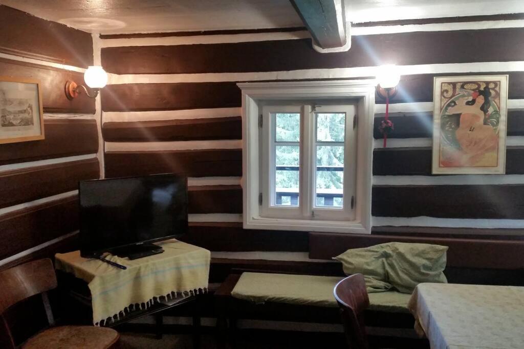 Stylová roubená chalupa Jizerské hory