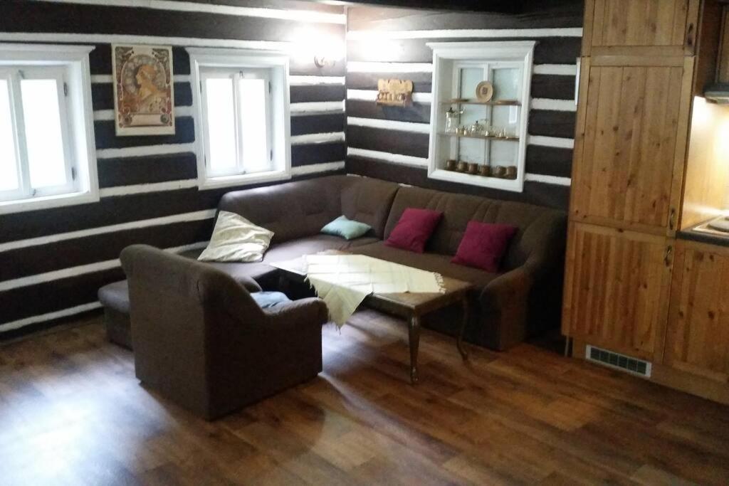 Stylová roubená chalupa Jizerské hory