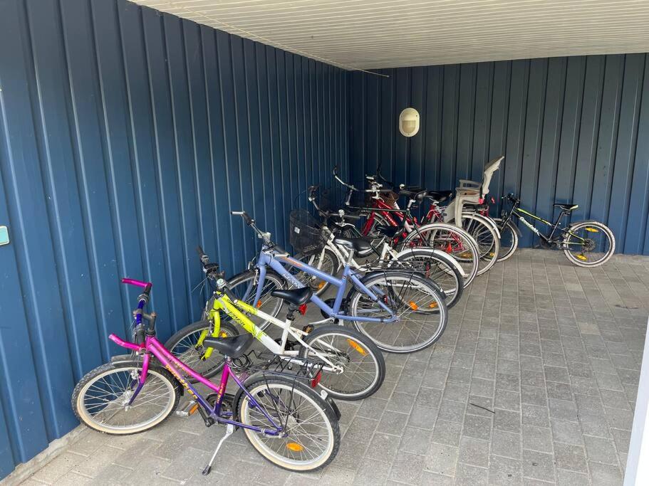 Lækkert sommerhus i gåafstand til by og strand
