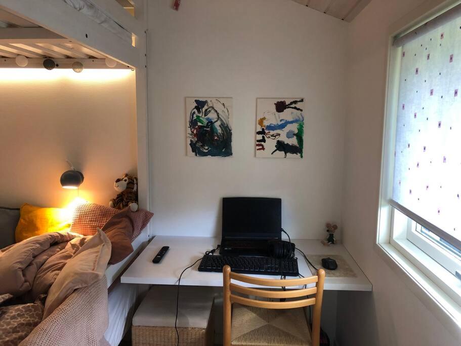 Lækkert sommerhus i gåafstand til by og strand