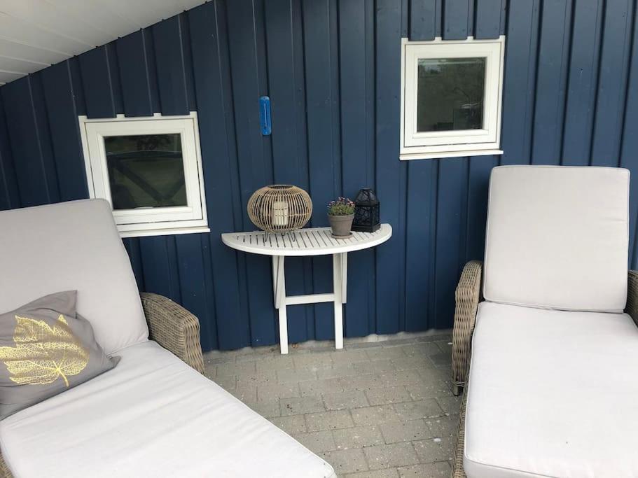 Lækkert sommerhus i gåafstand til by og strand