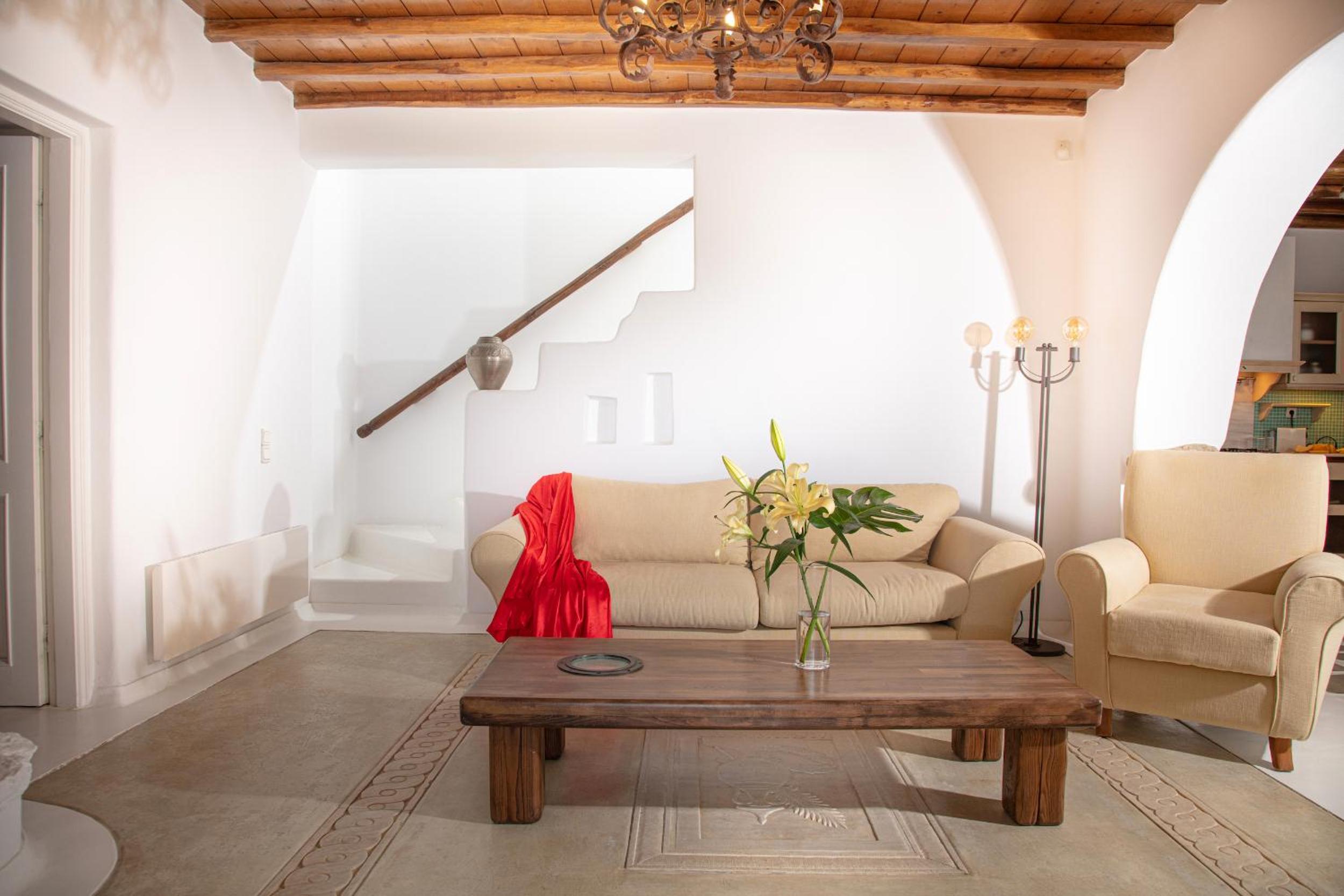 Aegean Stones photo 4