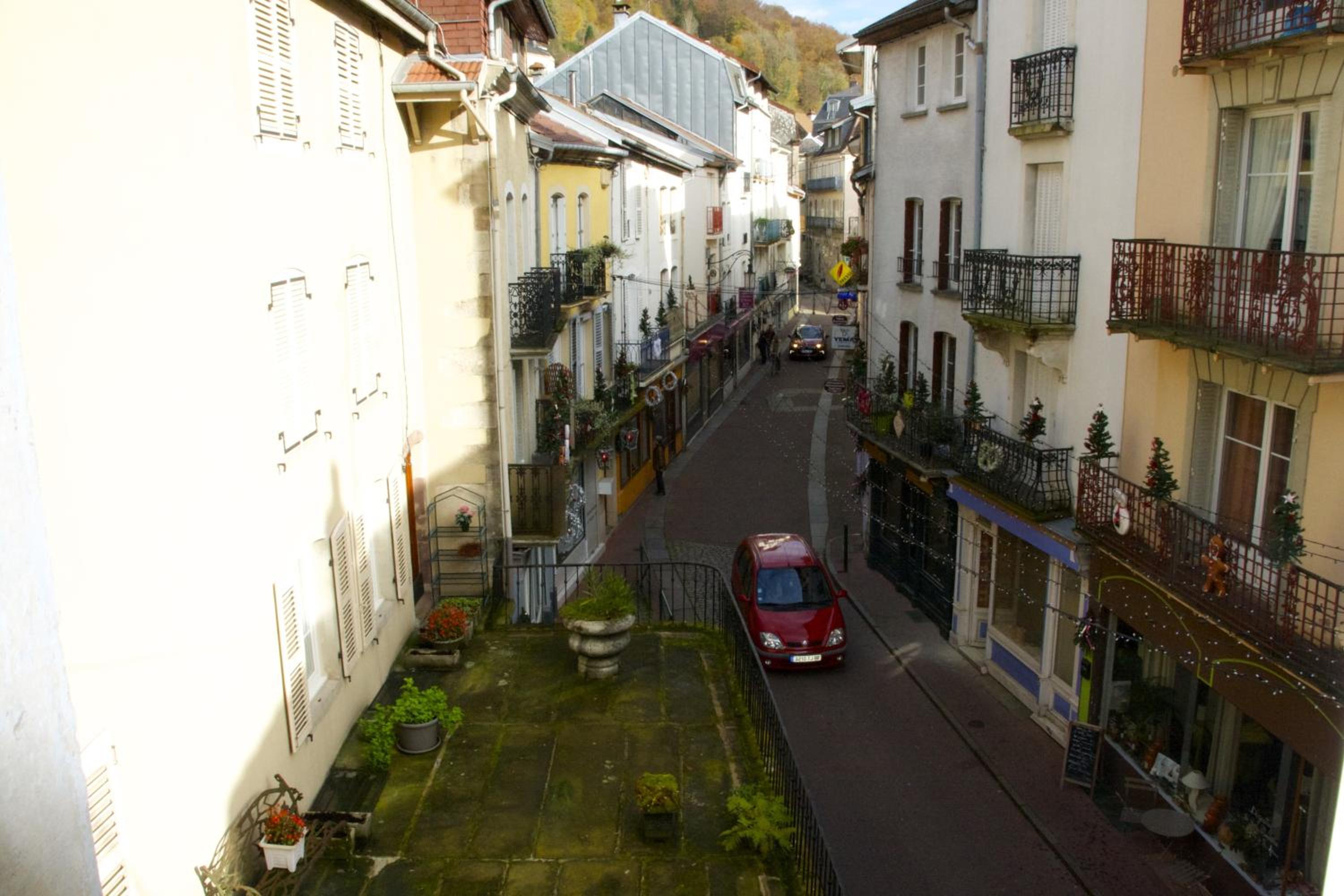 Photo 41
