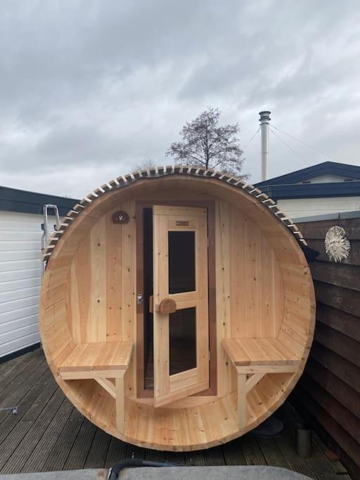 Smalland Loosdrecht Amsterdam