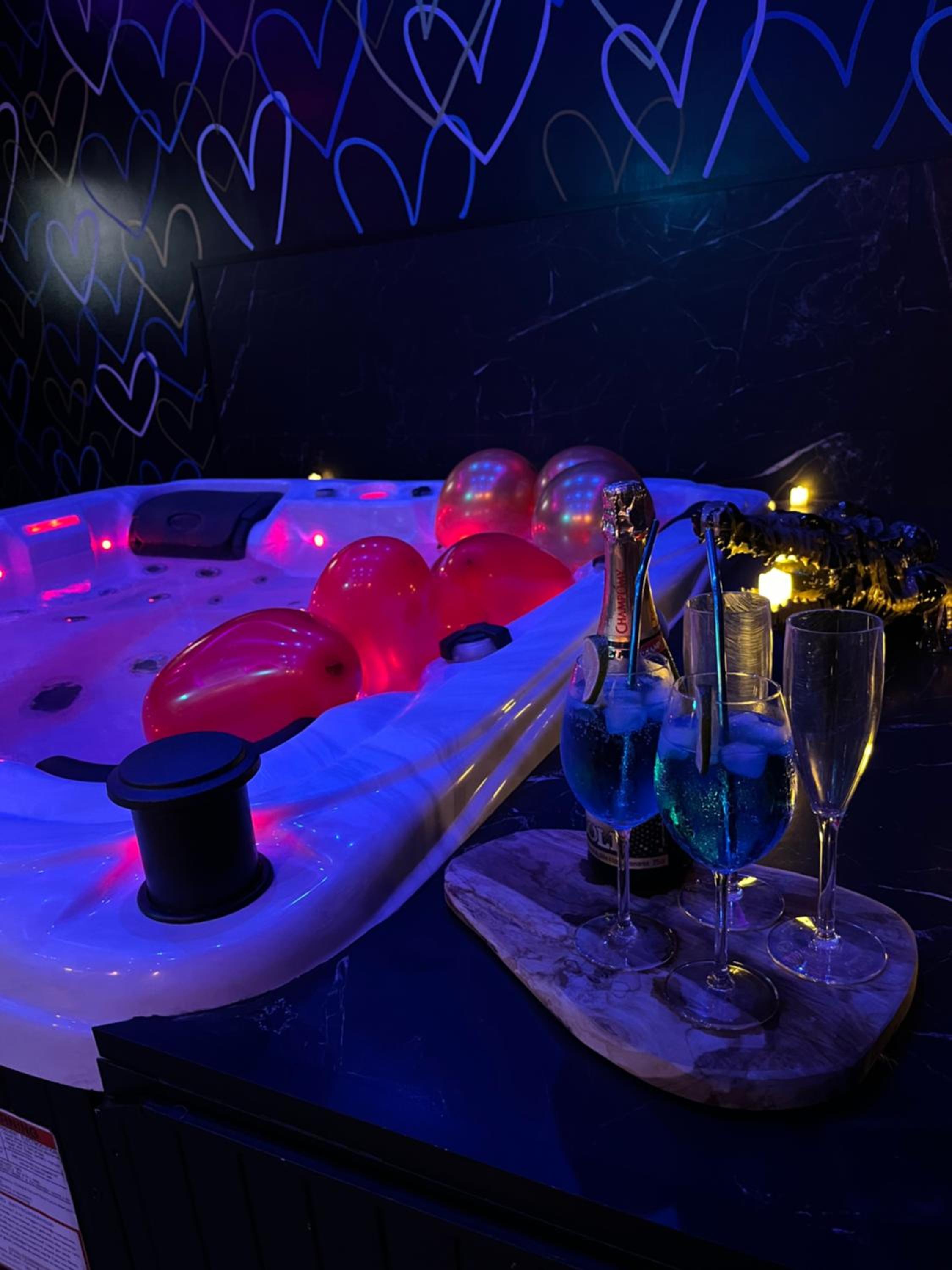 Spazuroom Luxury Suite