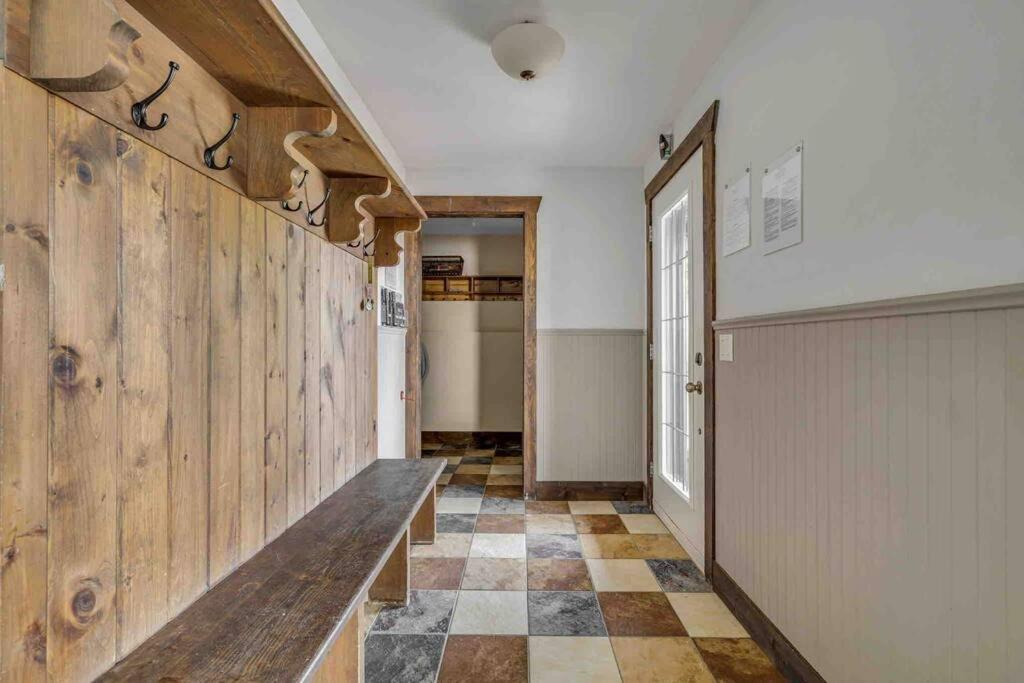 The Chalet In The Mountain - 10A