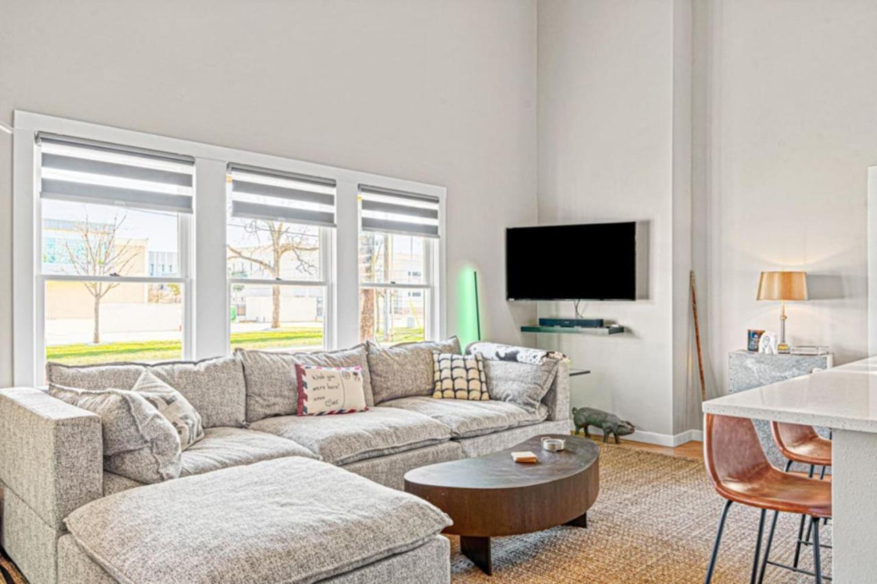 Boutique King William Complex