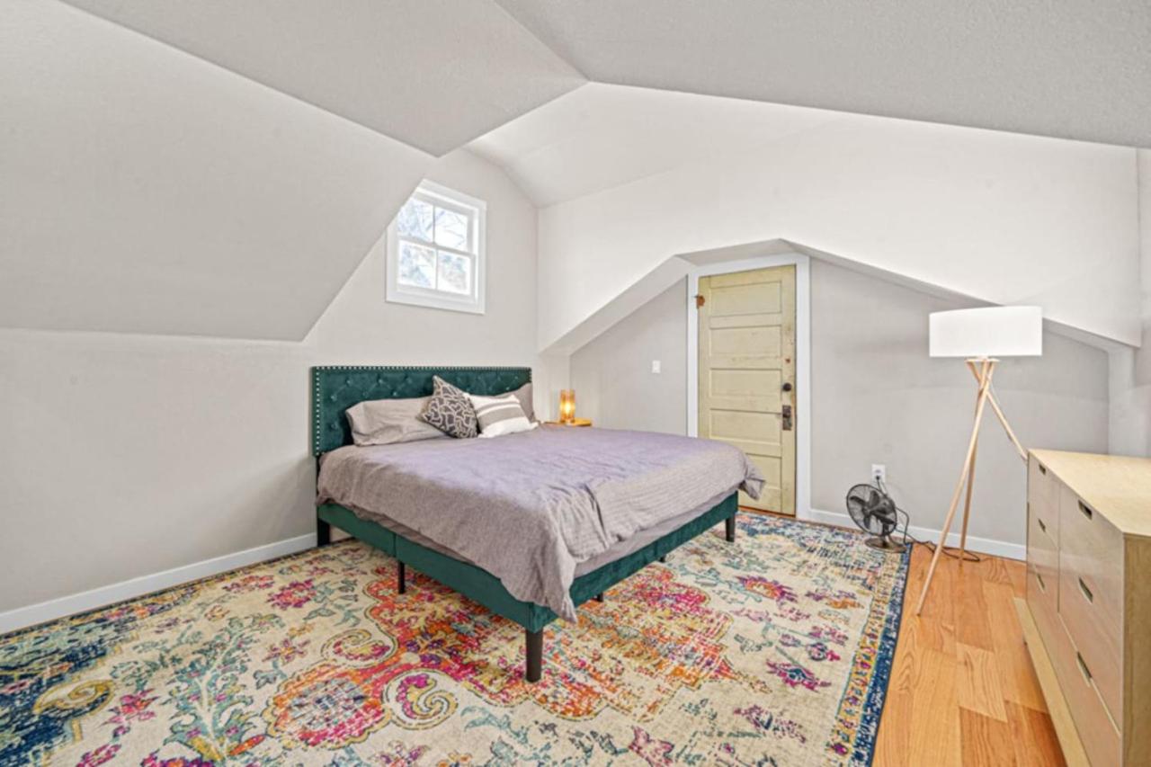 Boutique King William Complex