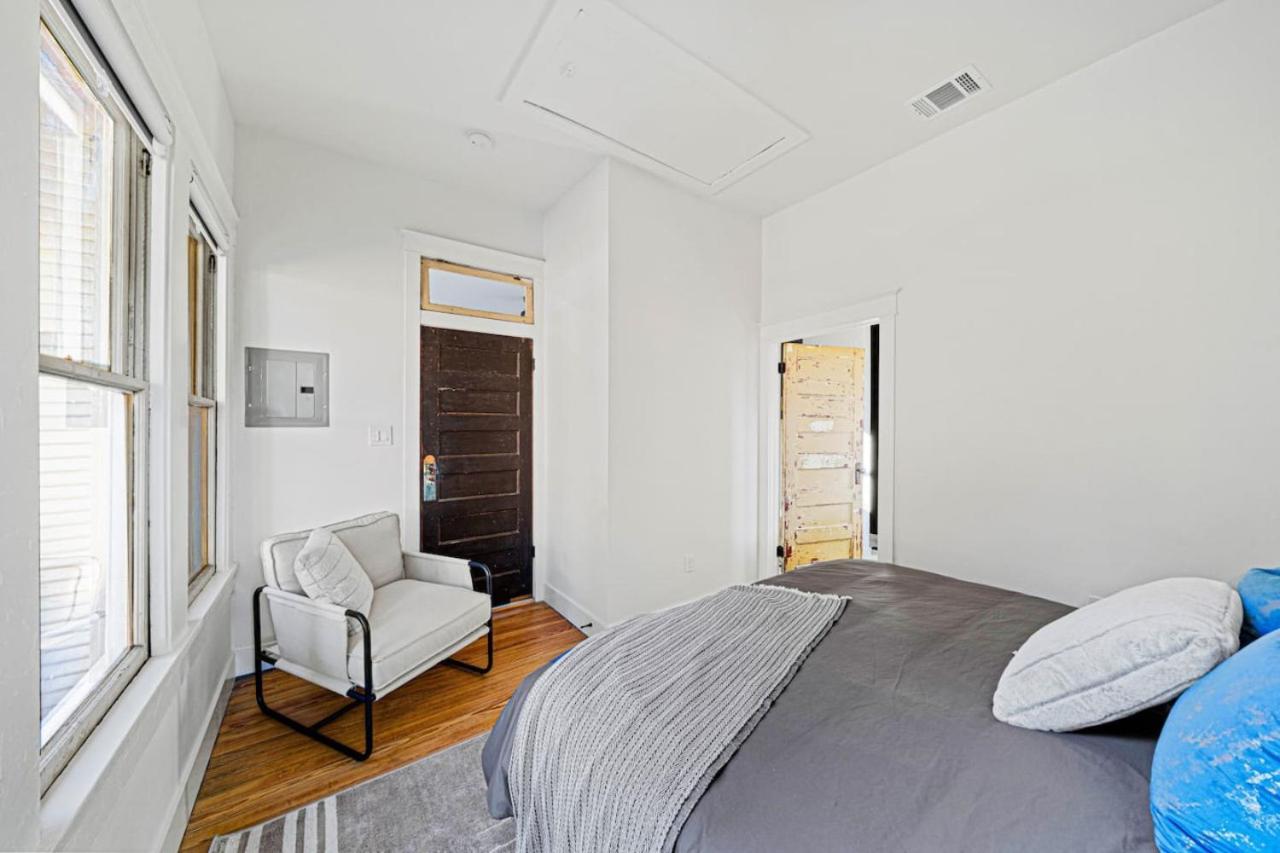 Boutique King William Complex