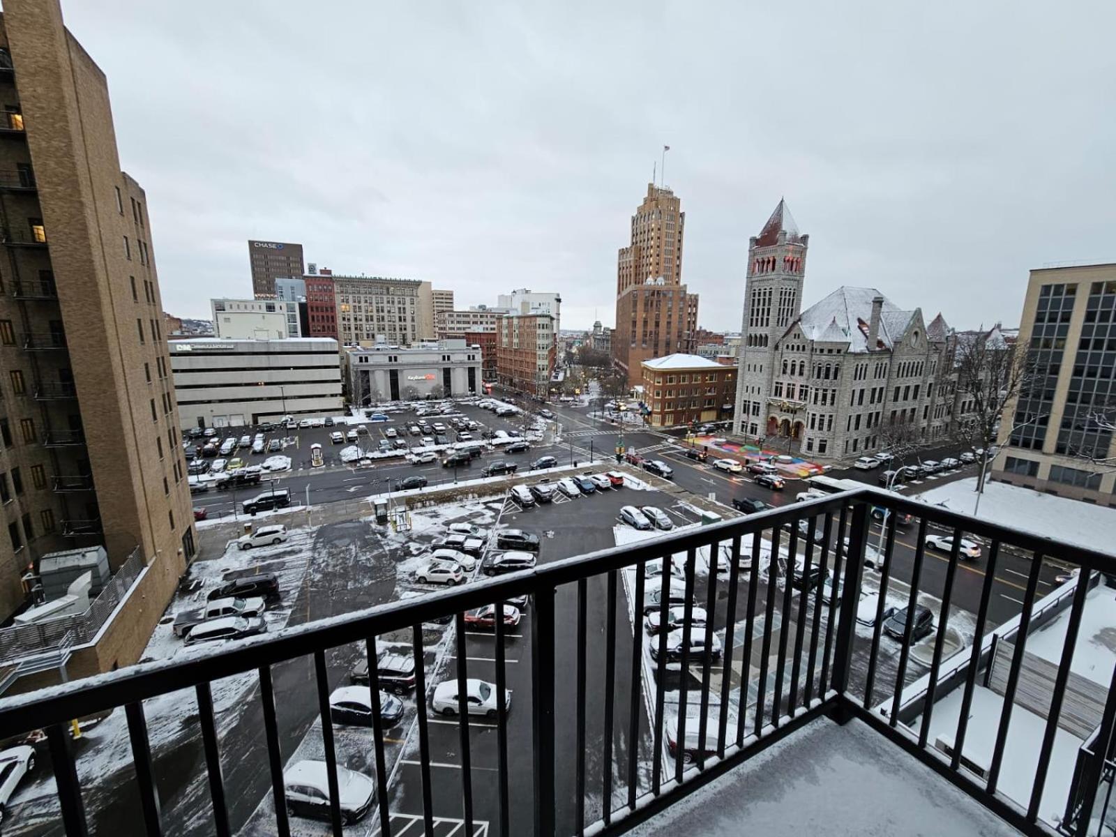 Hotel Dream Living - Image 1