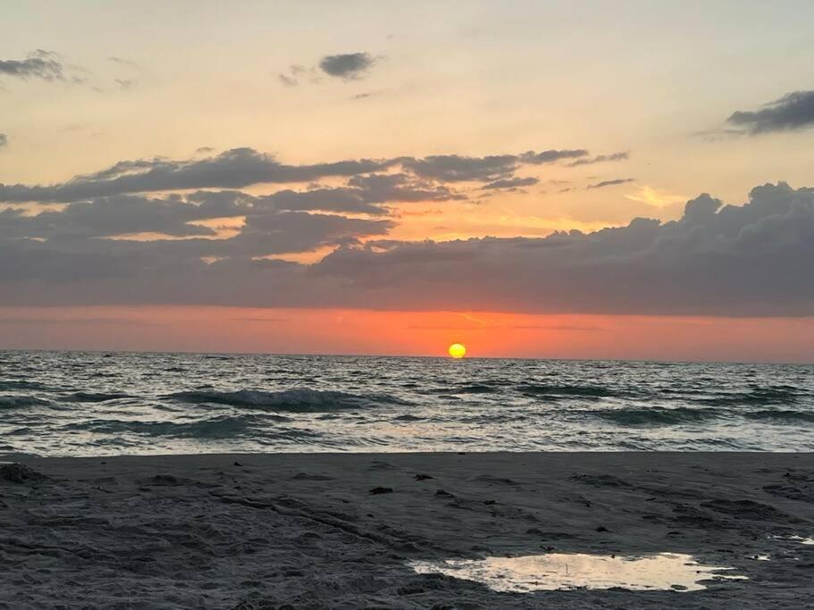 Calm waves and soft sandy beach - It’s a SHORE THING view 5