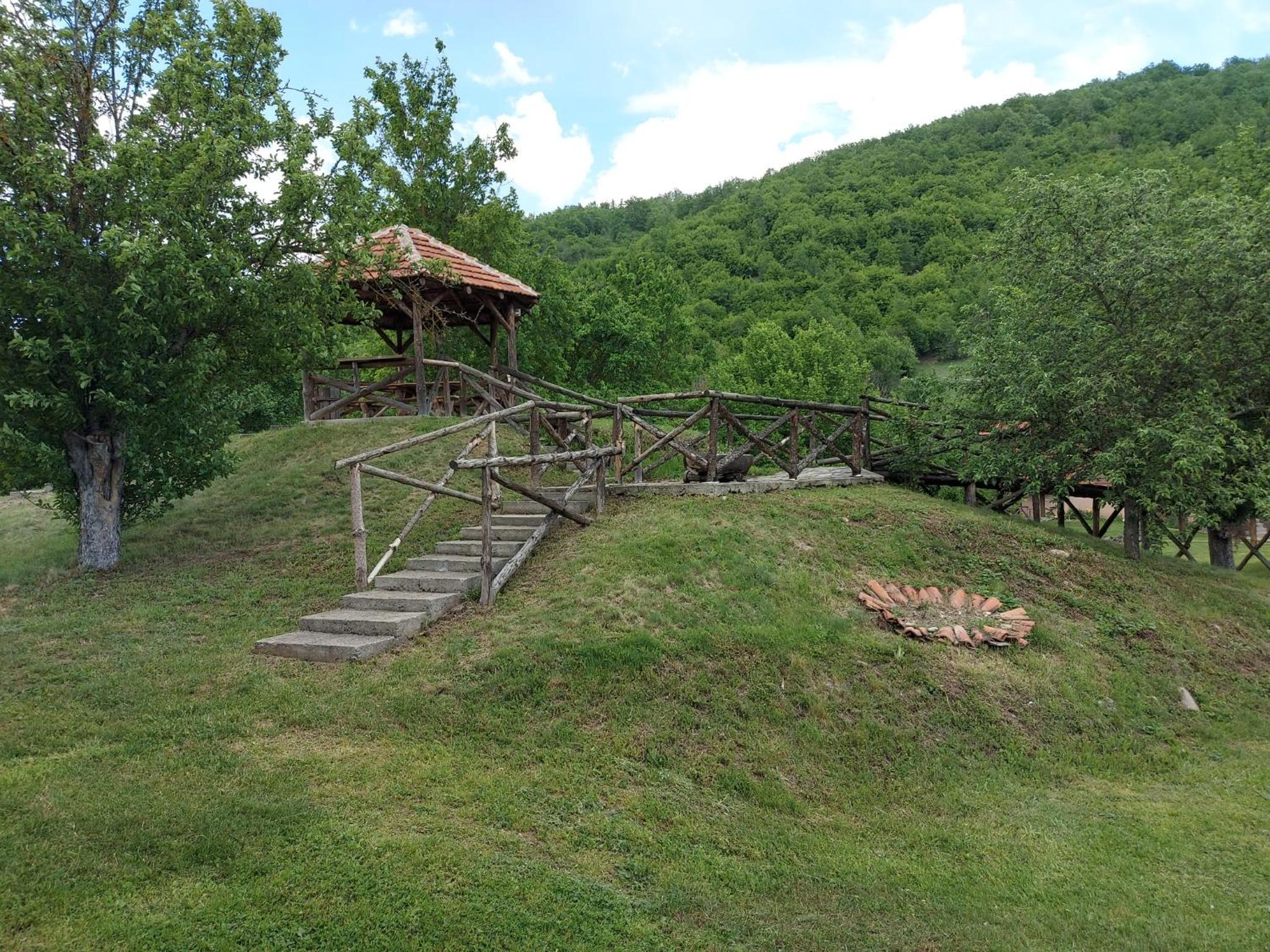 Etno Selo Stara Planina view 3