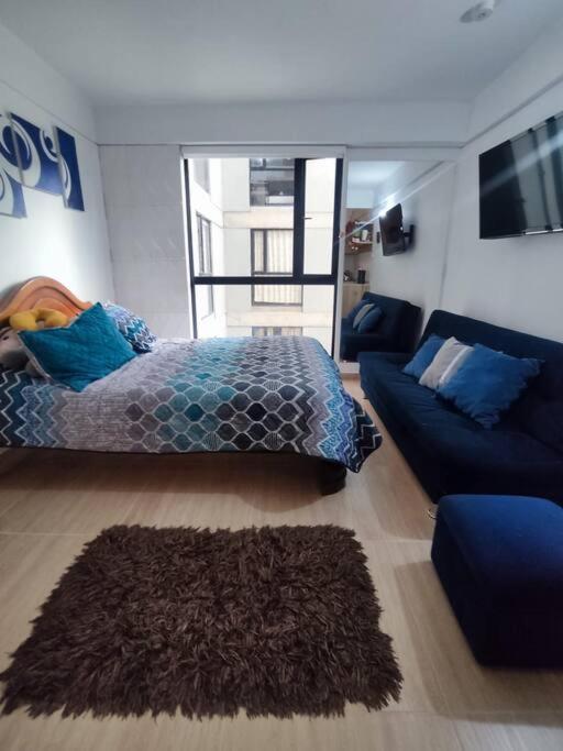 Aparta estudio en la candelaria WiFi rápido-a pasos del museo de oro