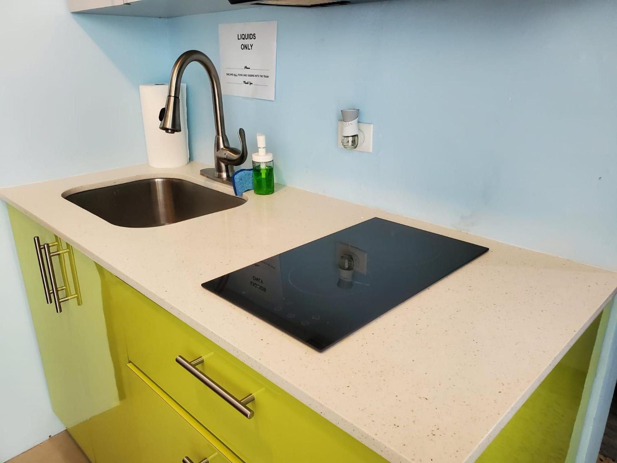 Laguna Spacious Private Studio near Beach and famous Restaurants, Unit 2 - Property Image 4