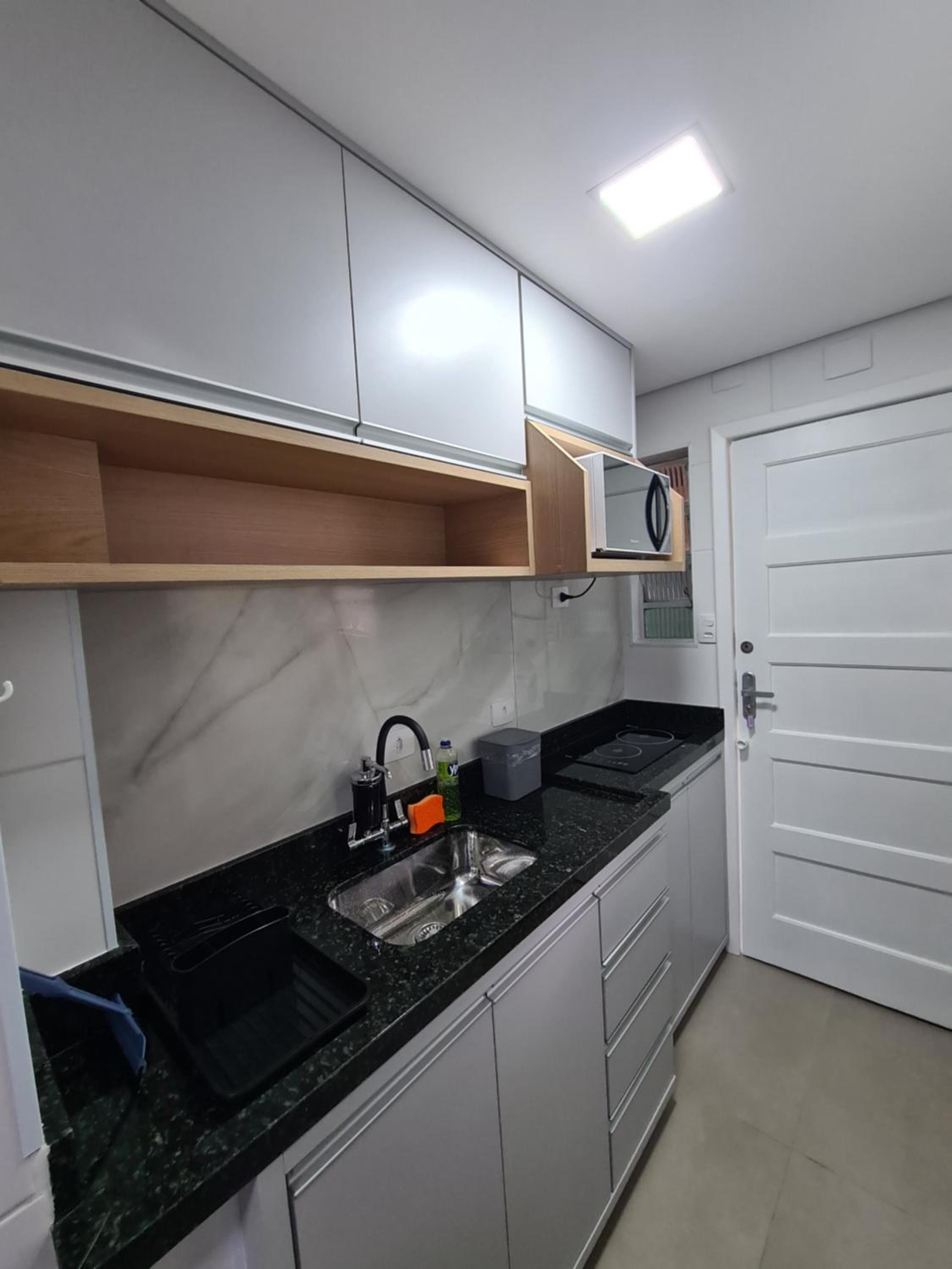 Loft em prédio em frente à praia