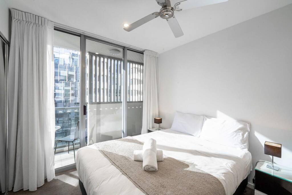 City Chic Living 1B1B Apt w/Shared Pool+BBQ+GYM