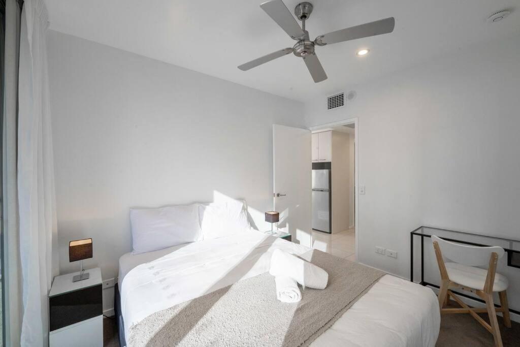 City Chic Living 1B1B Apt w/Shared Pool+BBQ+GYM