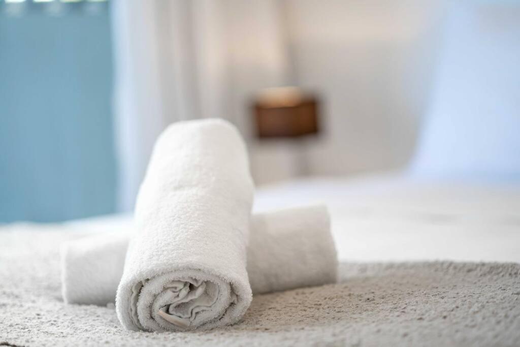 City Chic Living 1B1B Apt w/Shared Pool+BBQ+GYM