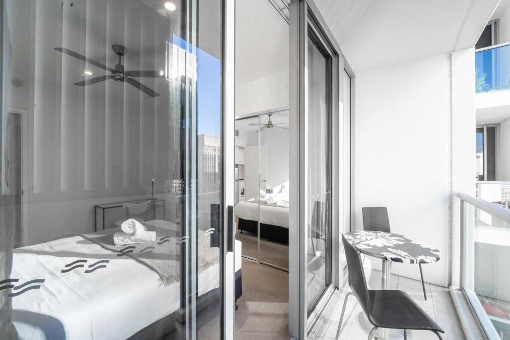 City Chic Living 1B1B Apt w/Shared Pool+BBQ+GYM