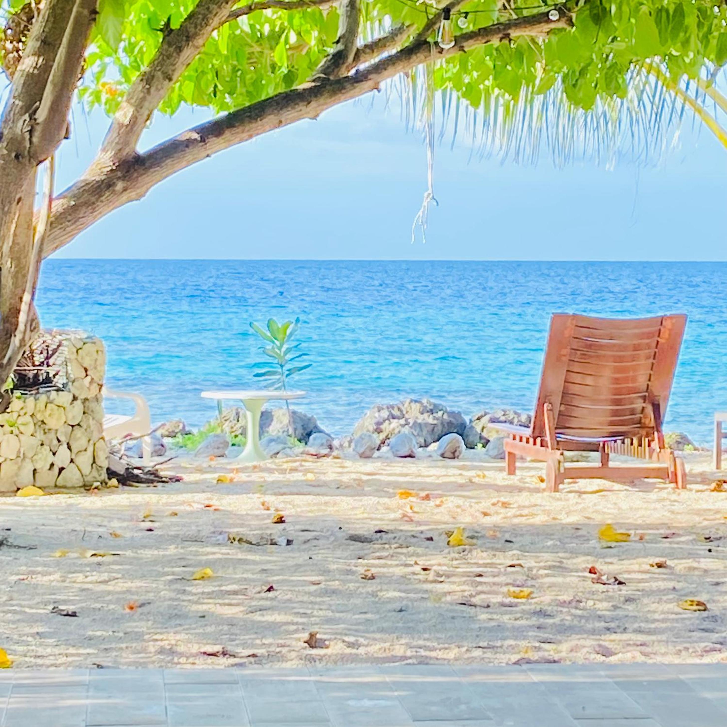 Rangiroa Beach House