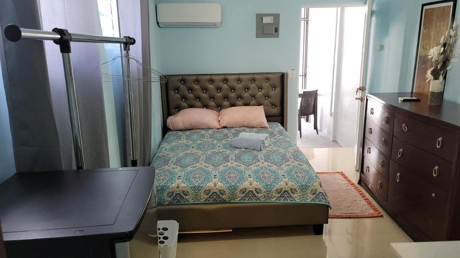 Studio with private entrance and bath near Beach, Unit 4 view 2