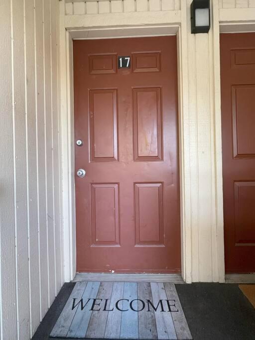 Casa Bella Homes - Top floor 2-BR 1 Bath Condo, Centrally located view 3