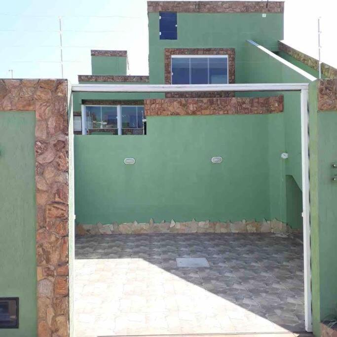 Casa agradável em frente a praia com jacuzzi/spa