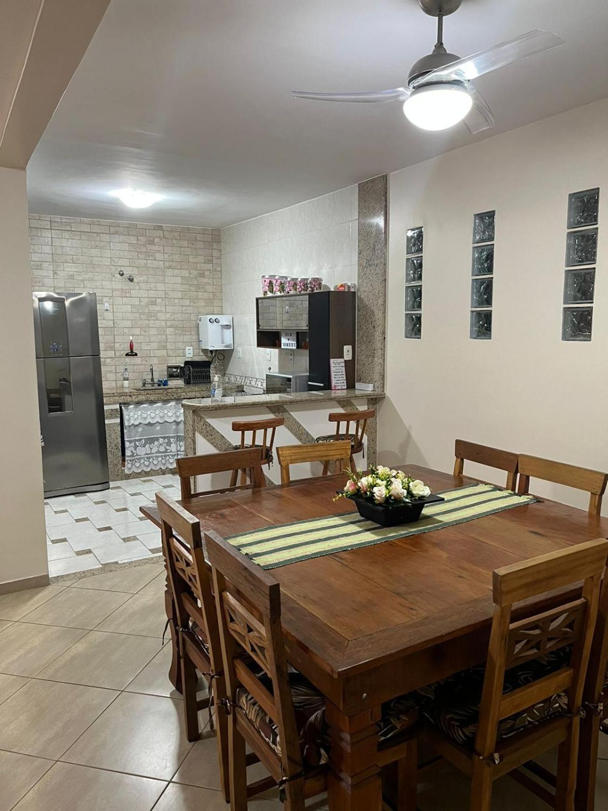 Casa agradável em frente a praia com jacuzzi/spa