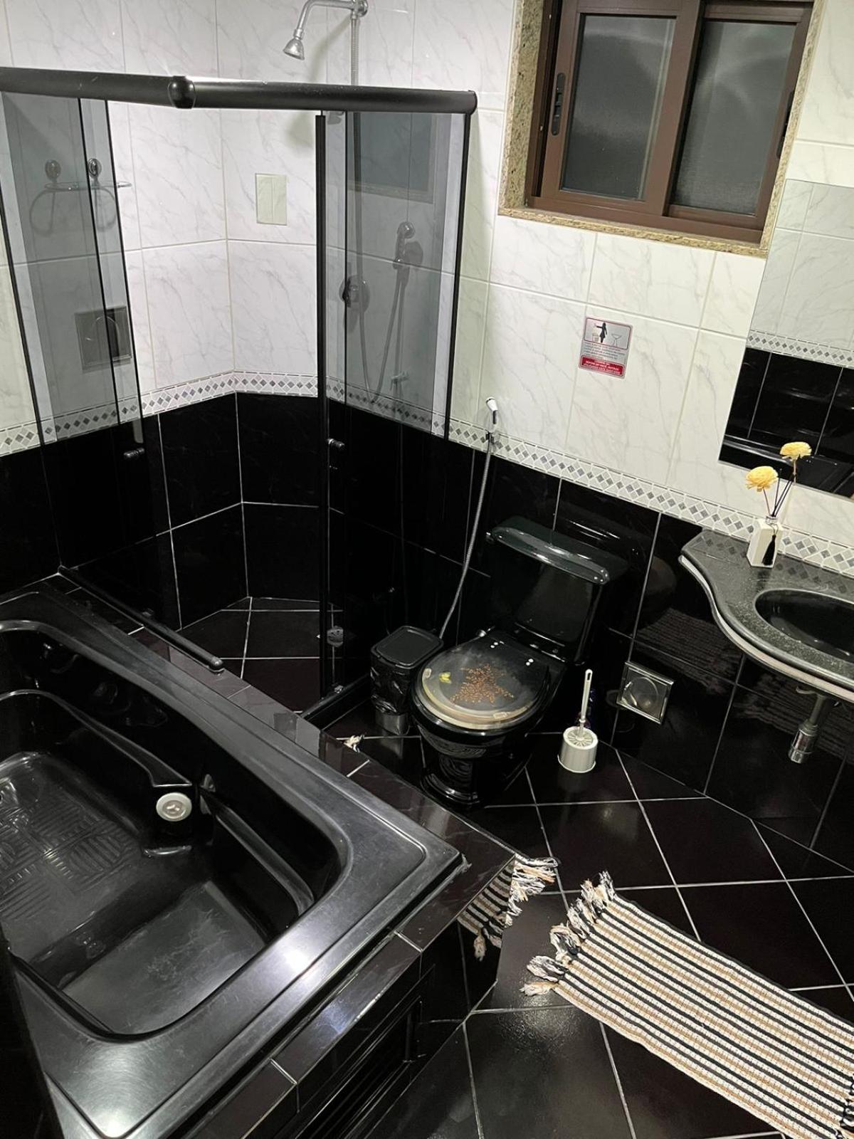 Casa agradável em frente a praia com jacuzzi/spa