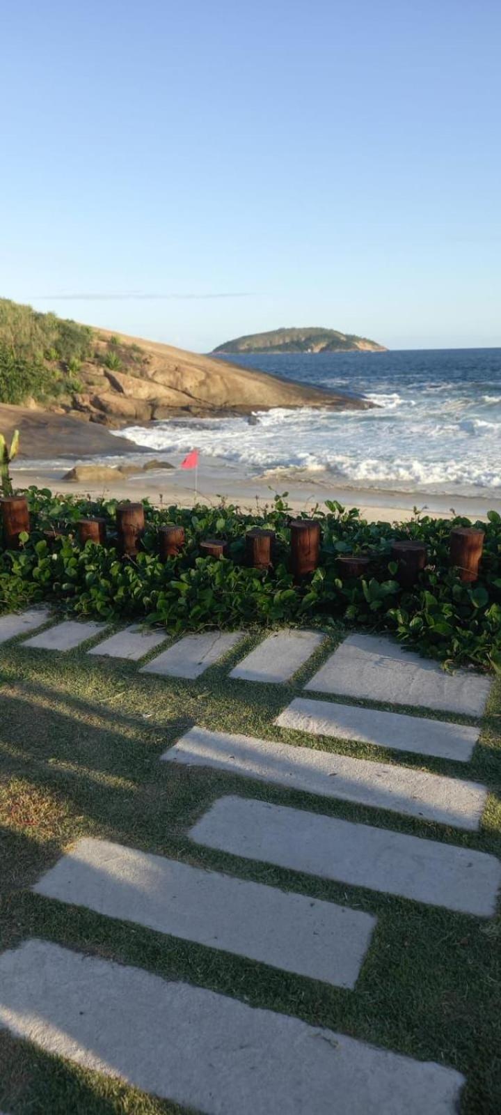 Casa agradável em frente a praia com jacuzzi/spa