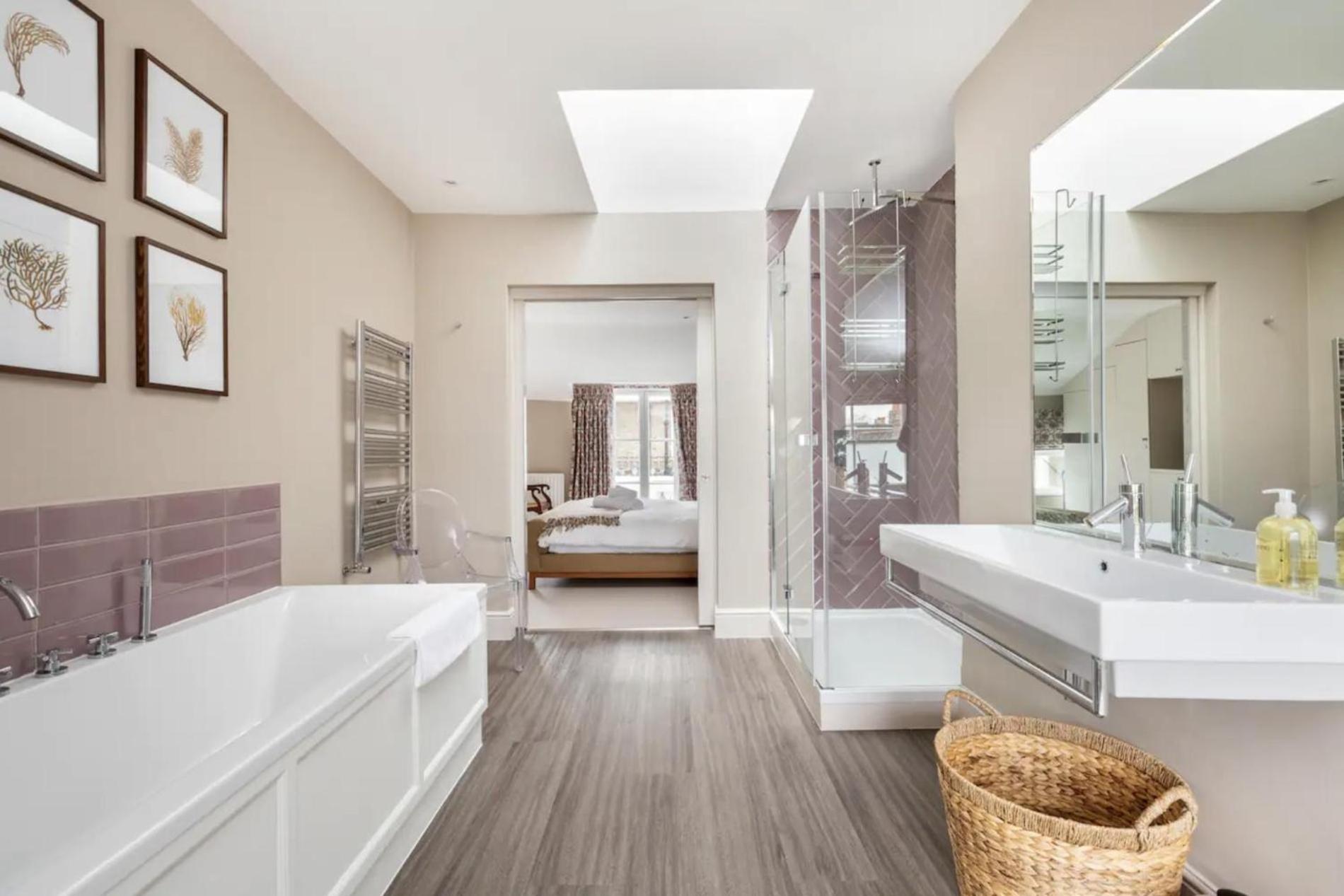 Green & Leafy - 2 Bedroom in Clapham