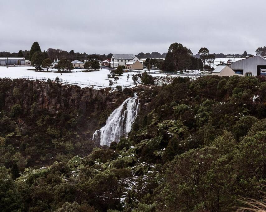 The Post Office Waratah - Luxury Wilderness Escape