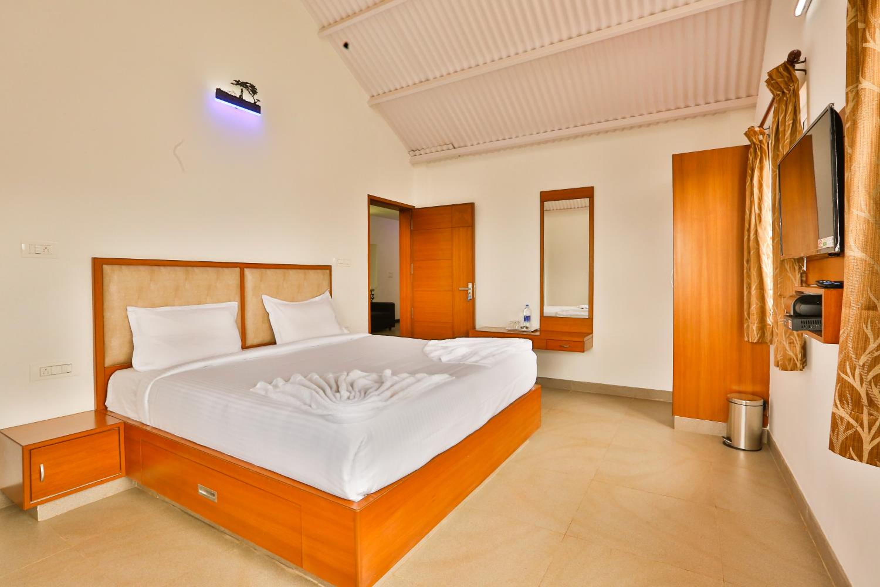 Mystique stay resort