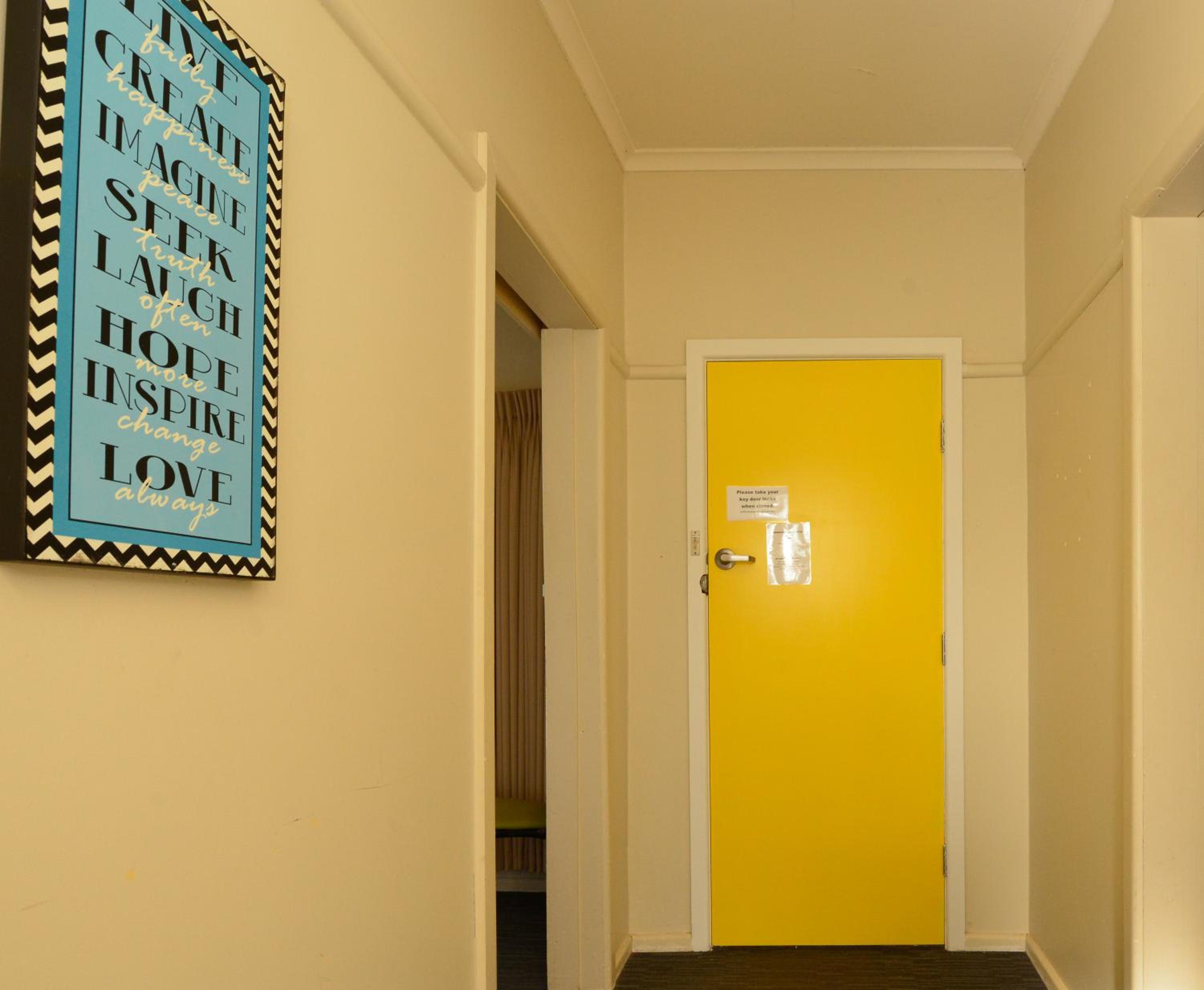 Sea Lake Motel-24 Hour Check-In Private Ensuite Rooms