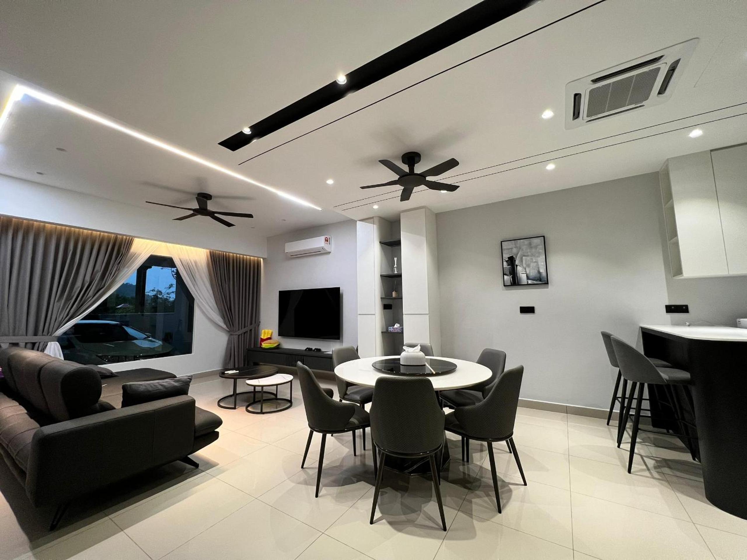 Luxe J Homestay photo 1