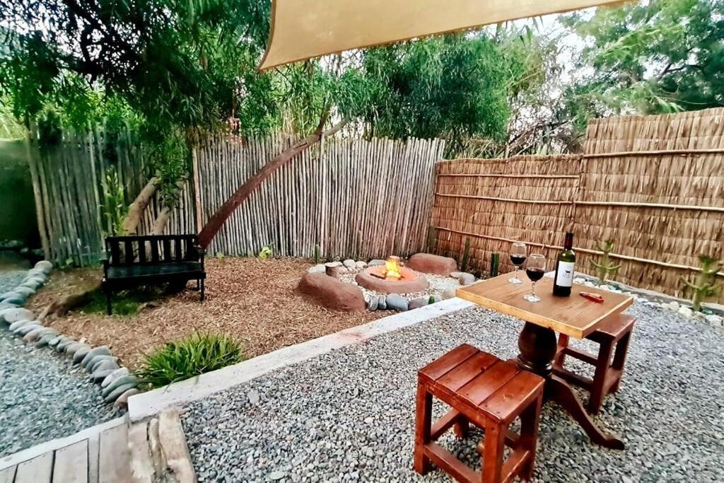 Borde rio, Eco-Cabaña Jararankhu
