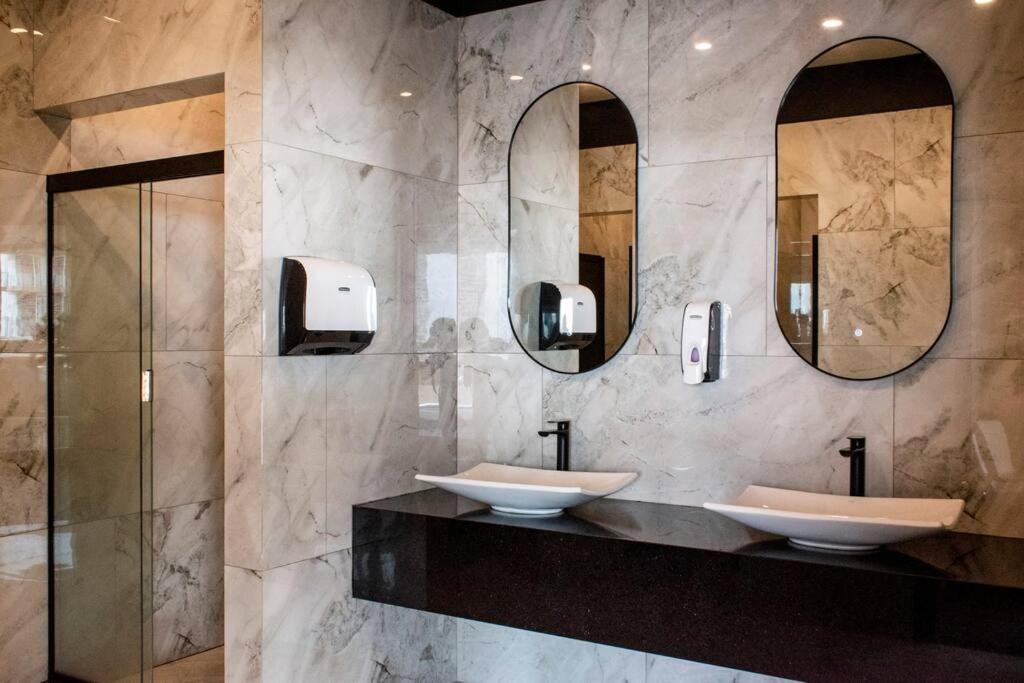 ¡Nuevo y elegante apartamento!