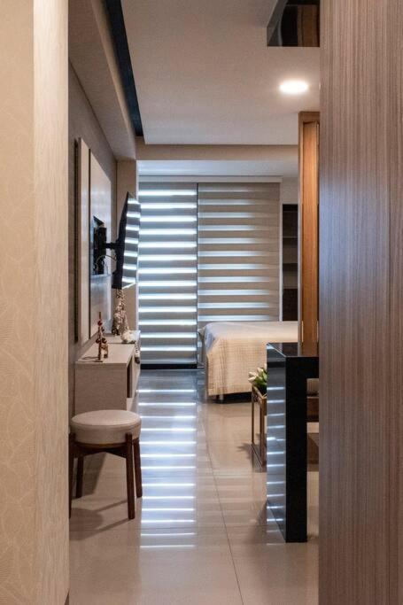 ¡Nuevo y elegante apartamento!