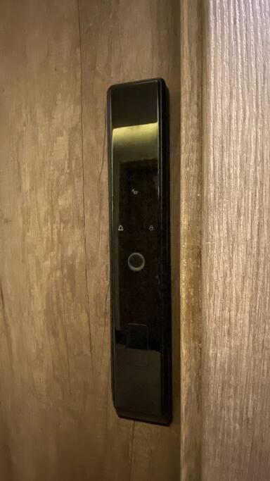 ¡Nuevo y elegante apartamento!