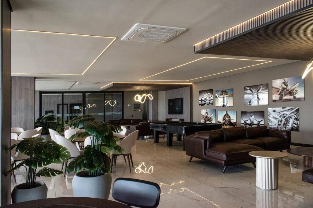 ¡Nuevo y elegante apartamento!